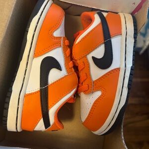 Brand new Dunks size 7c
